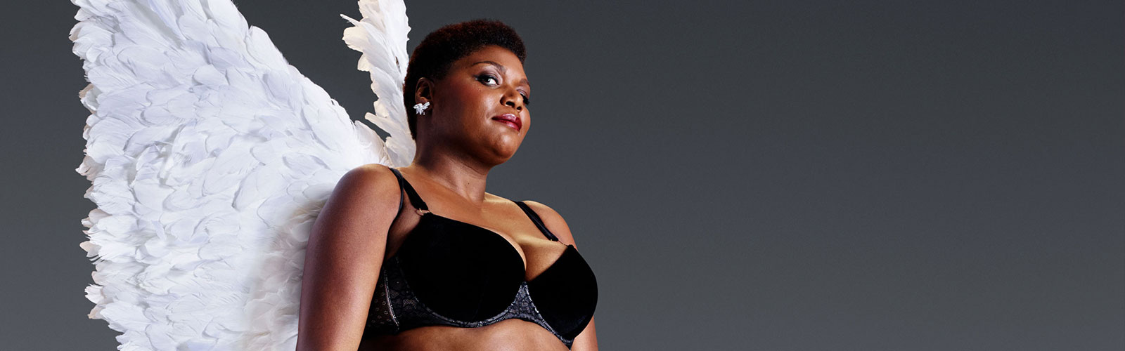 Tena Silhouette Noir Single Angel Tena Silhouette Noir Single Angel